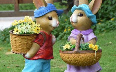 玻璃鋼彩繪戶外公園草坪玻璃鋼兔子雕塑