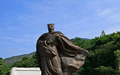 景區三國著名人物仿銅玻璃鋼諸葛亮雕塑