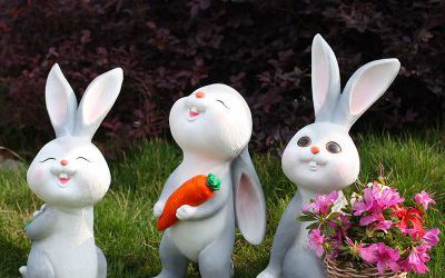 園林三只呆萌卡通玻璃鋼兔子雕塑