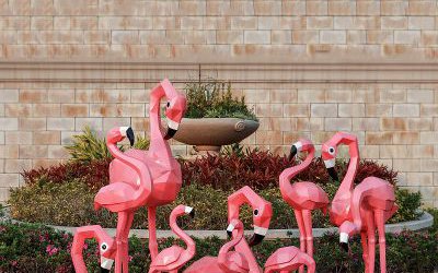 別墅幾何玻璃鋼彩繪火烈鳥雕塑