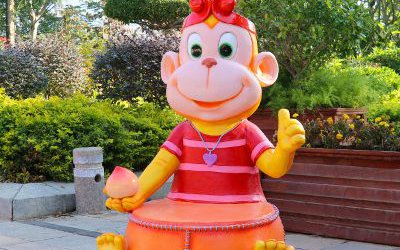 幼兒園玻璃鋼彩繪卡通座椅雕塑