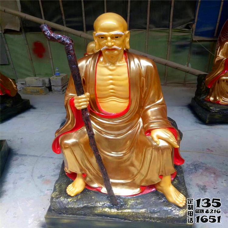 手拿拐棍的玻璃鋼漆金寺廟十八羅漢雕塑 手拿拐棍的玻璃鋼漆金寺廟十八羅漢雕塑