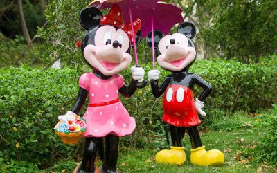 游樂園玻璃鋼彩繪卡通米老鼠雕塑