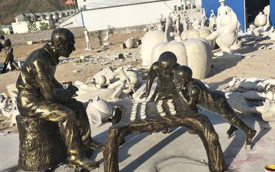 公園景觀下象棋人物玻璃鋼仿銅雕塑