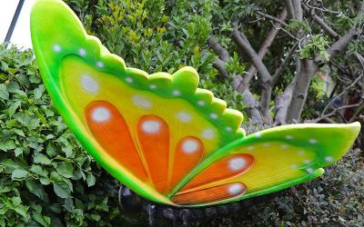 玻璃鋼卡通農場蝴蝶雕塑