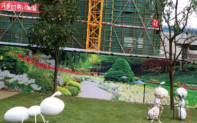 游樂場(chǎng)玻璃鋼卡通動(dòng)物螞蟻雕塑