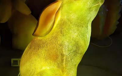 發光兔子玻璃鋼仿真動物雕塑
